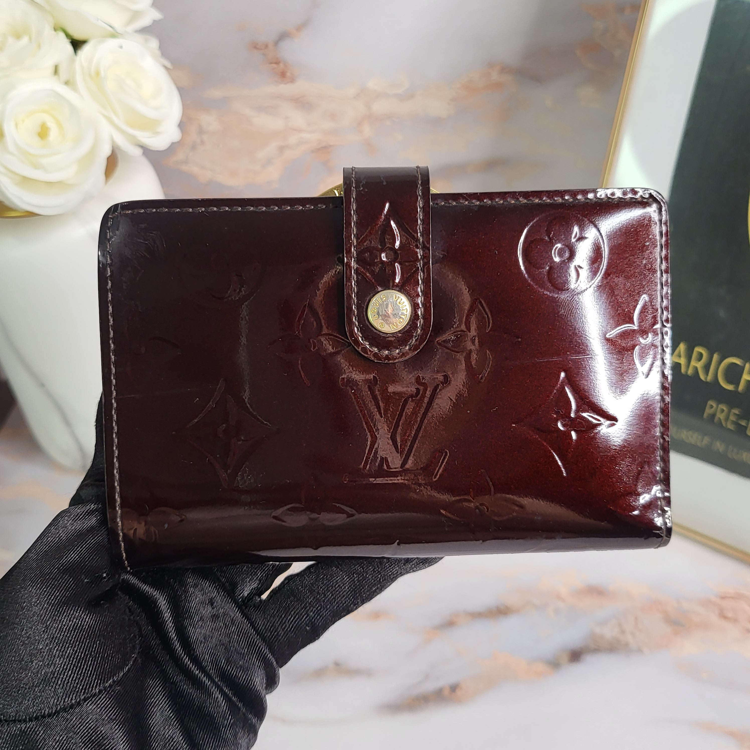 Louis Vuitton Vernis Kisslock Wallet – Marichelle's Empire