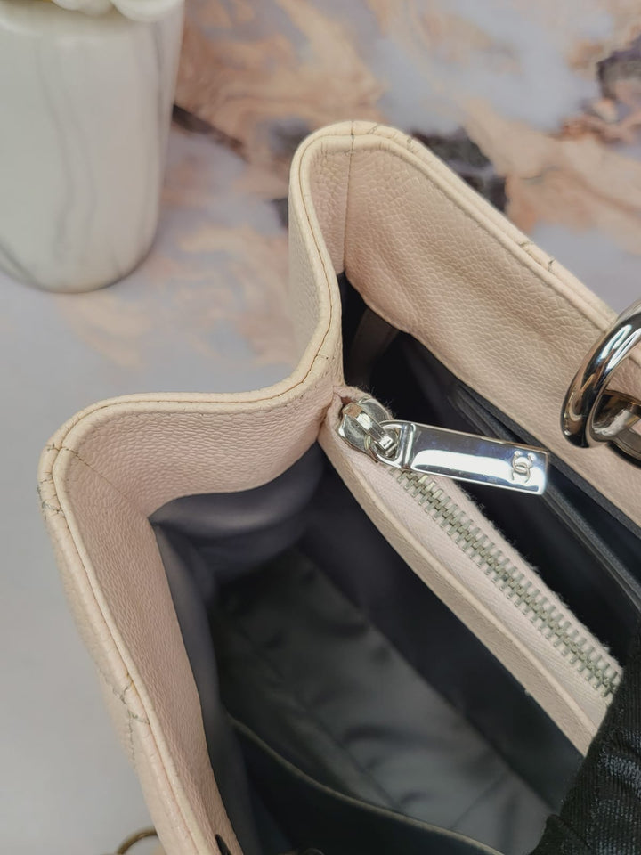 Chanel Caviar GST Light Pink