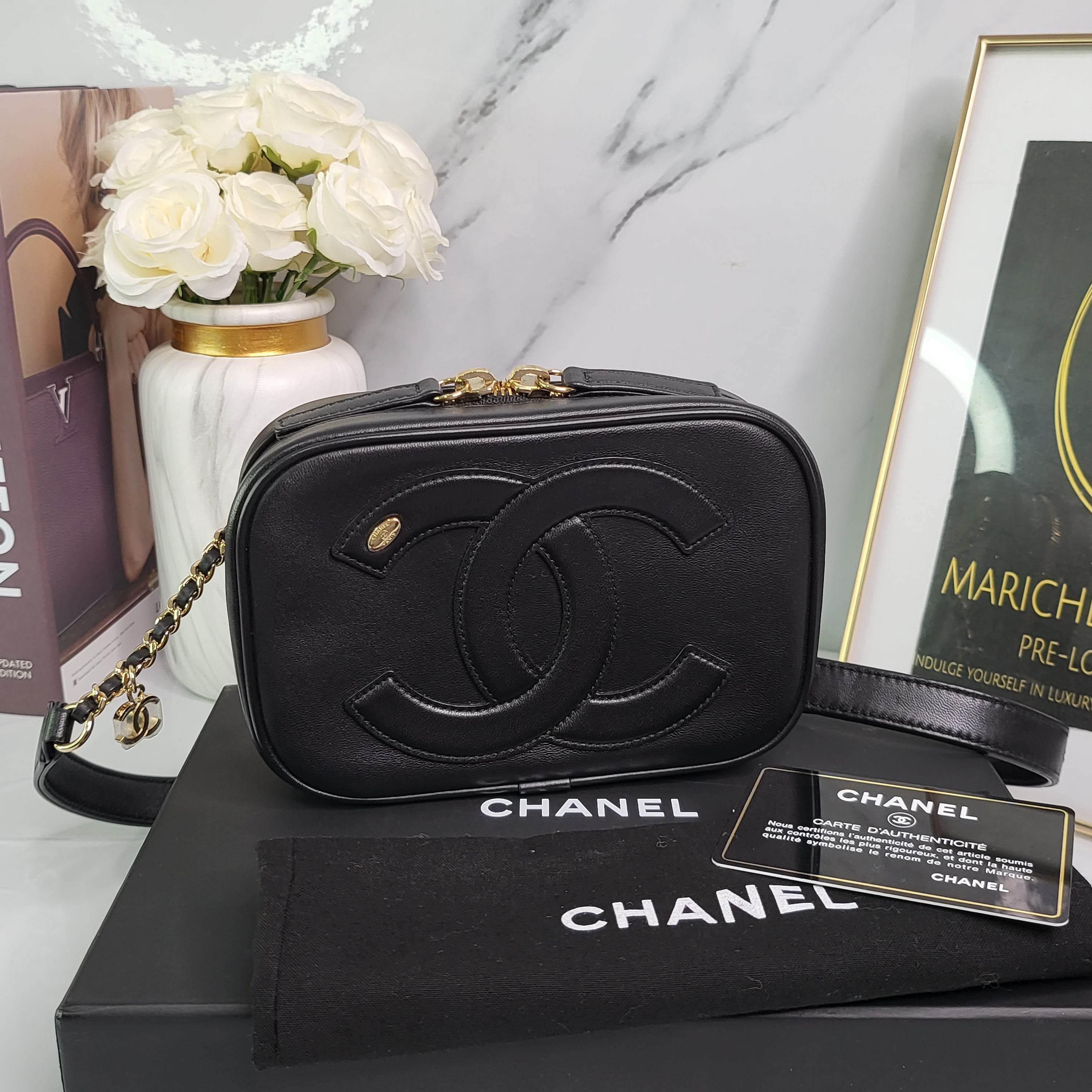 Chanel Lambskin CC Mania Waist Bag (SHG-SNVqH2) – LuxeDH