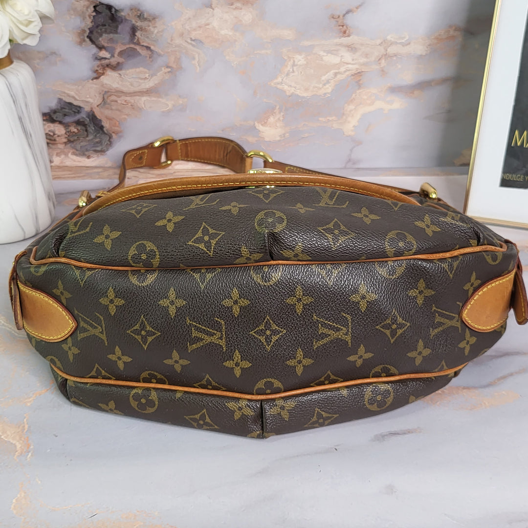 Louis Vuitton Monogram Tikal GM