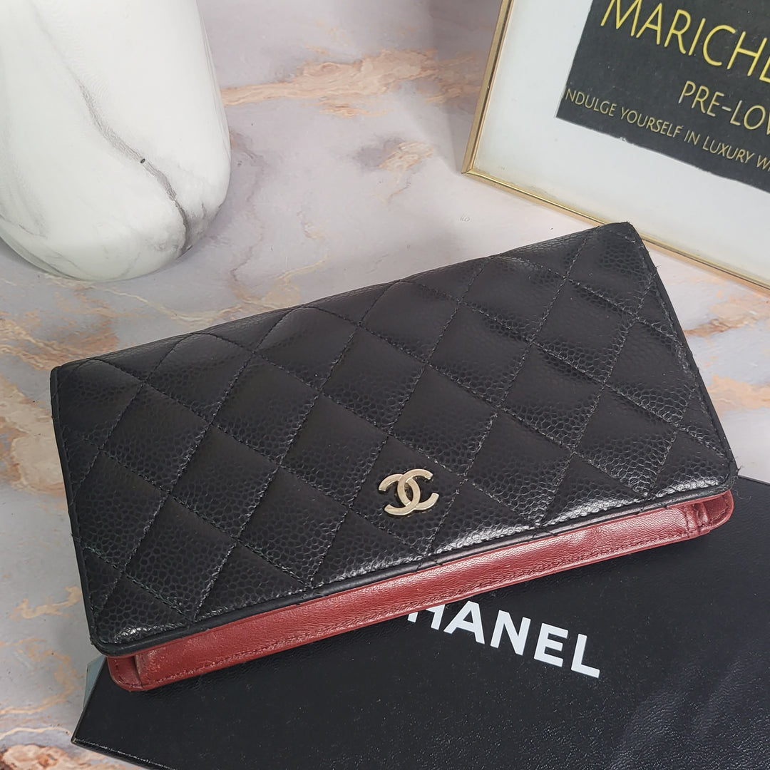 Chanel Caviar Yen Wallet