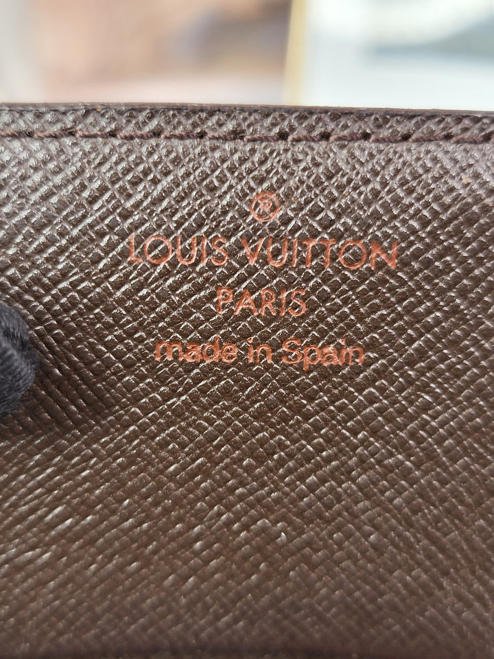 Louis Vuitton Damier Ebene Card Holder