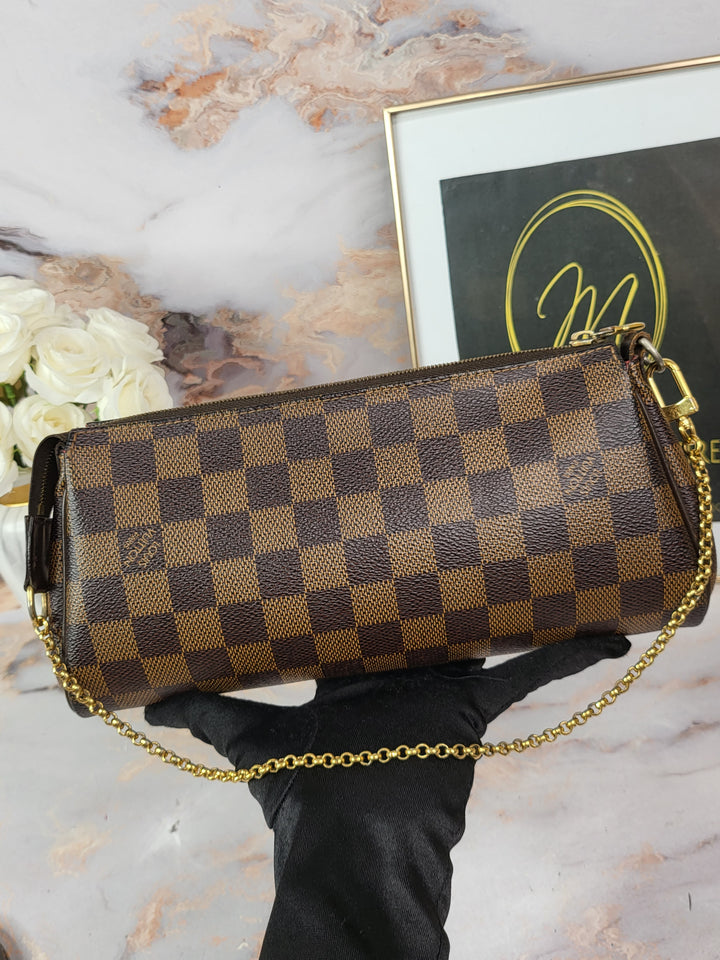 Louis Vuitton Damier Ebene Eva Clutch