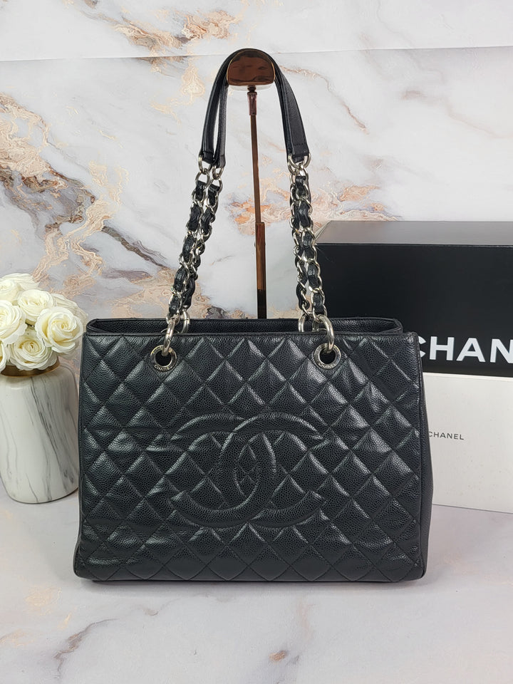 Chanel Caviar Grand Shopping Tote