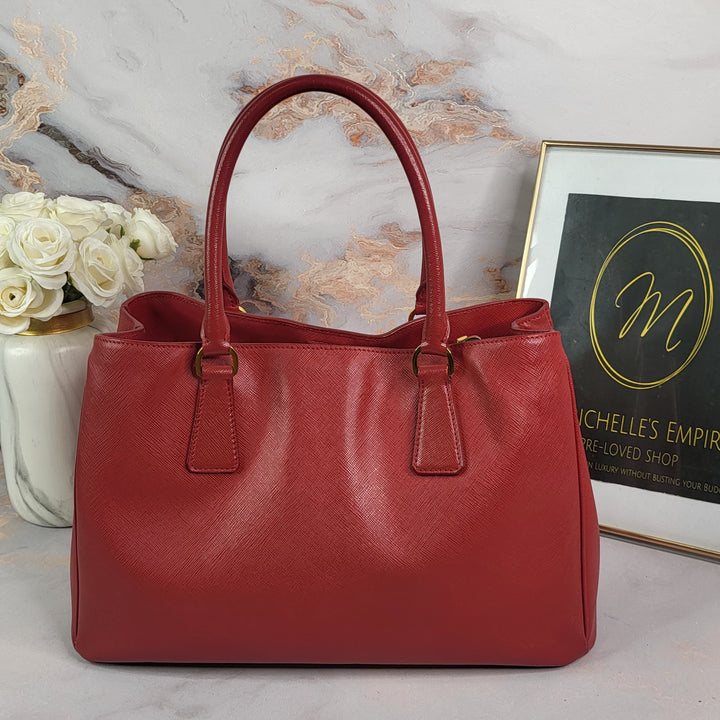 Prada Saffiano Lux Galleria Handbag