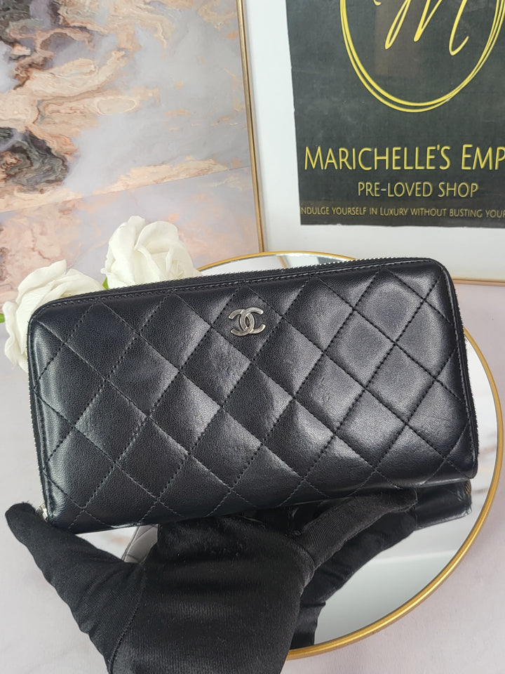 Chanel Lambskin Zippy Wallet