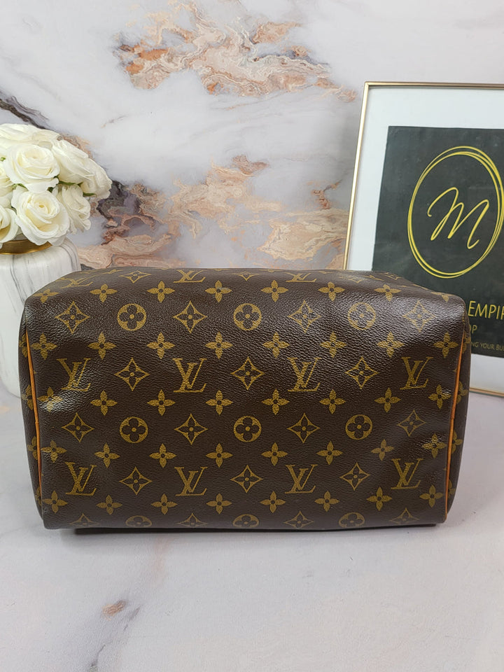 Louis Vuitton Monogram Speedy 30