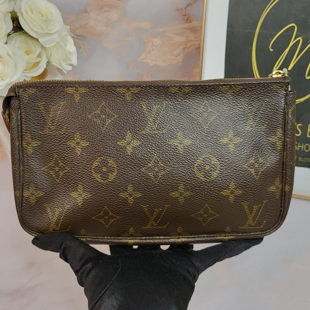 Louis Vuittom Monogram Vintage Pochette