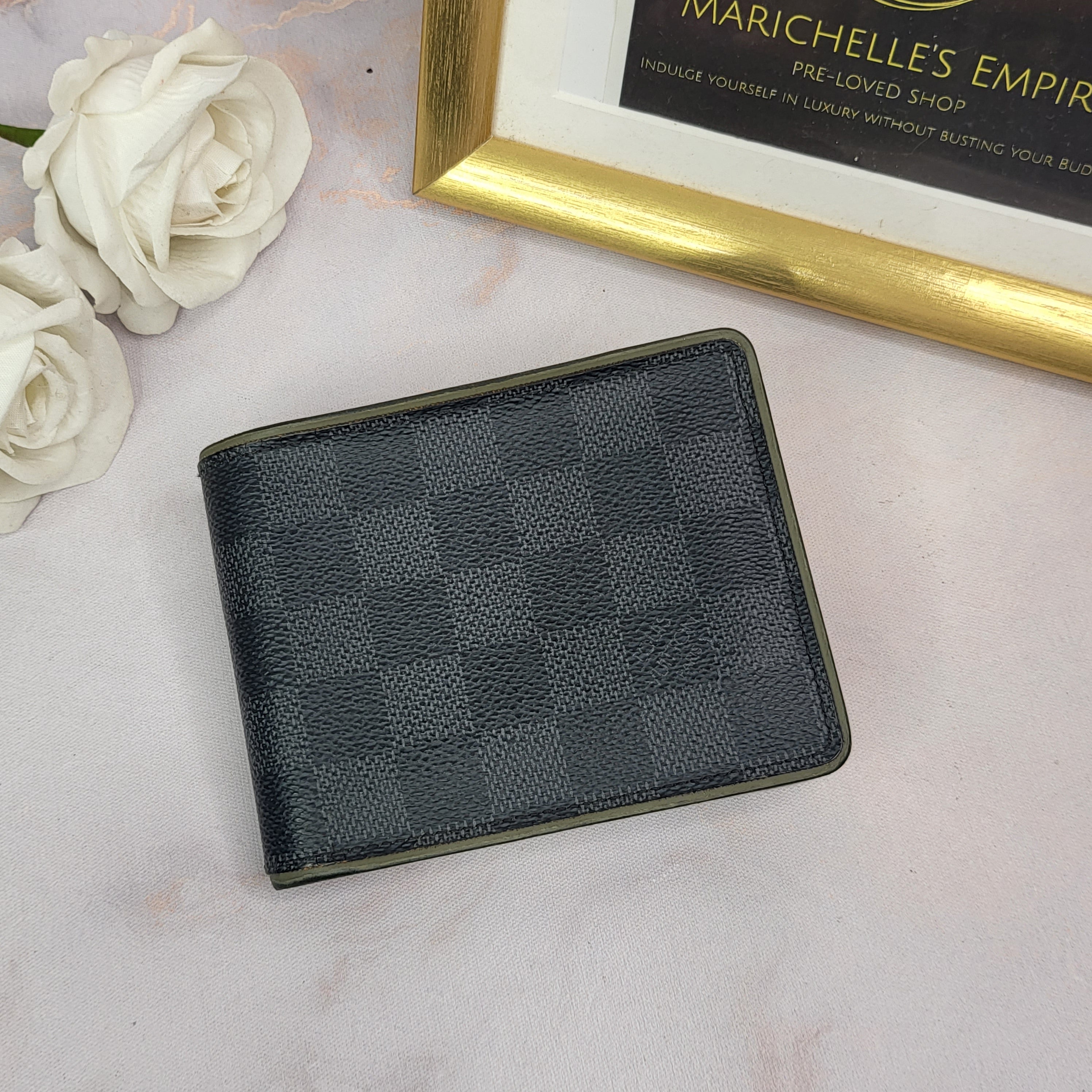 Louis Vuitton Monogram Etoile Sarah Wallet – Marichelle's Empire