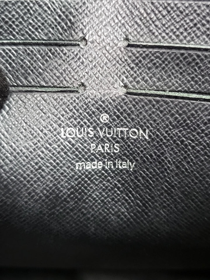 Louis Vuitton Damier Graphite Voyage MM