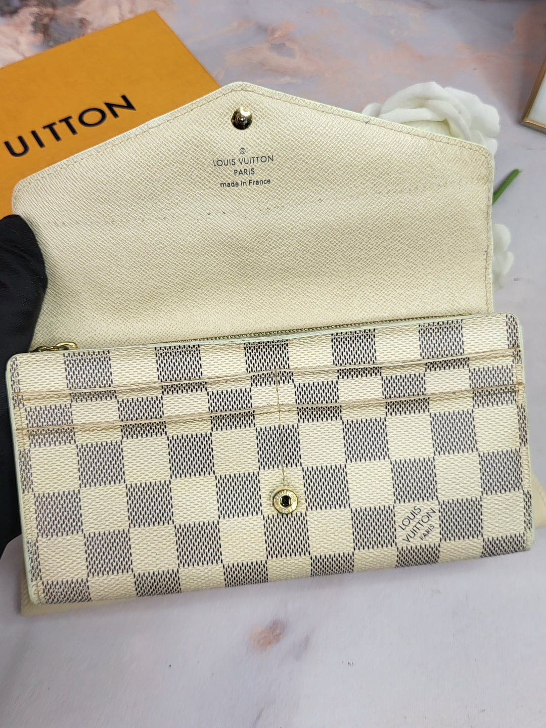 Louis Vuitton Damier Azur Sarah Wallet