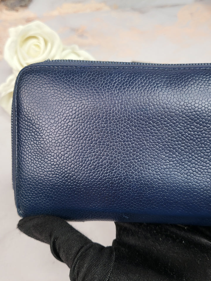 Chanel Caviar Zippy Wallet