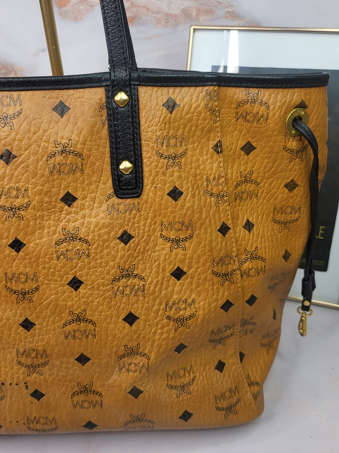 MCM REVERSIBLE COGNAC TOTE BAG