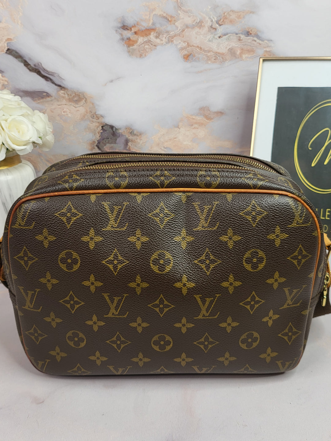 Louis Vuitton Monogram Reporter