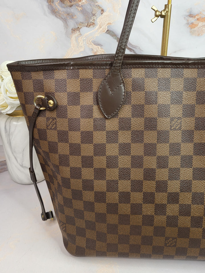 Louis Vuitton Damier Ebene Neverfull MM