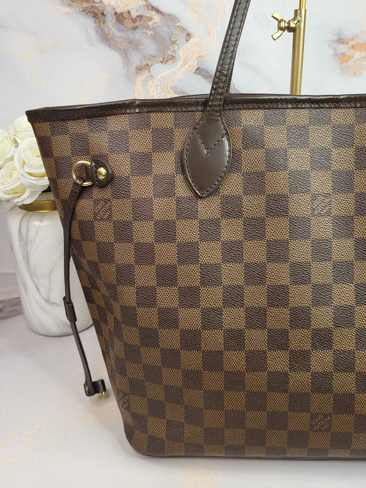 Louis Vuitton Damier Ebene Neverfull MM