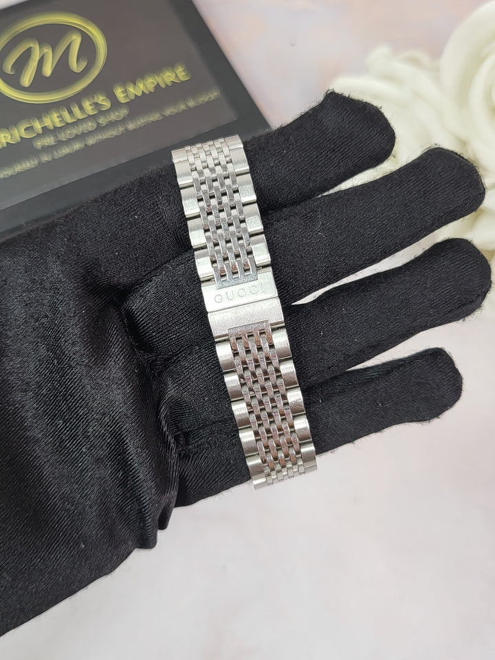 Gucci G-Timeless Sapphire Diamonds Silver Watch