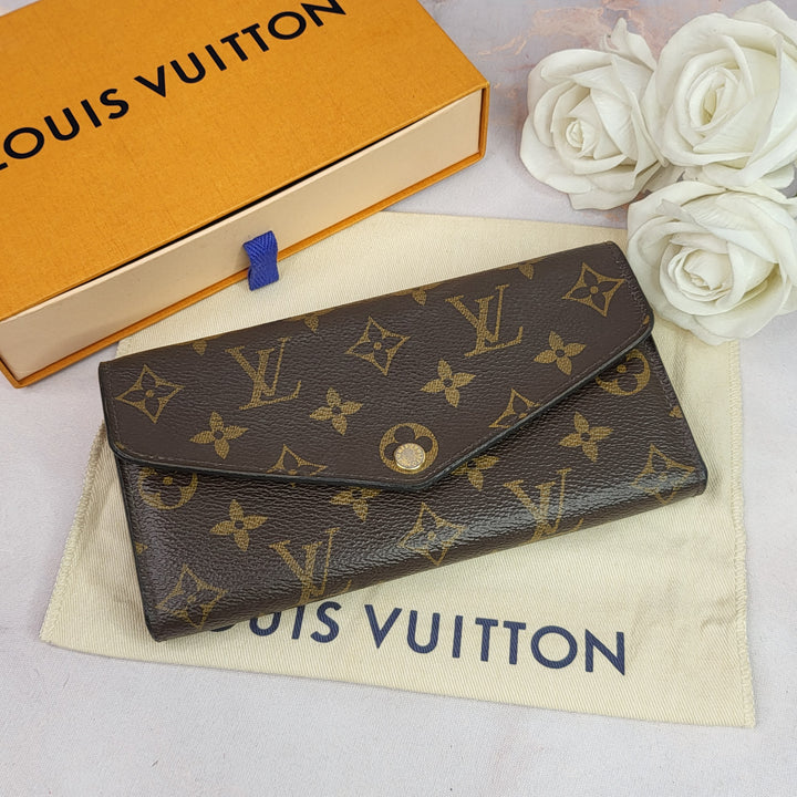 Louis Vuitton Monogram Sarah Wallet