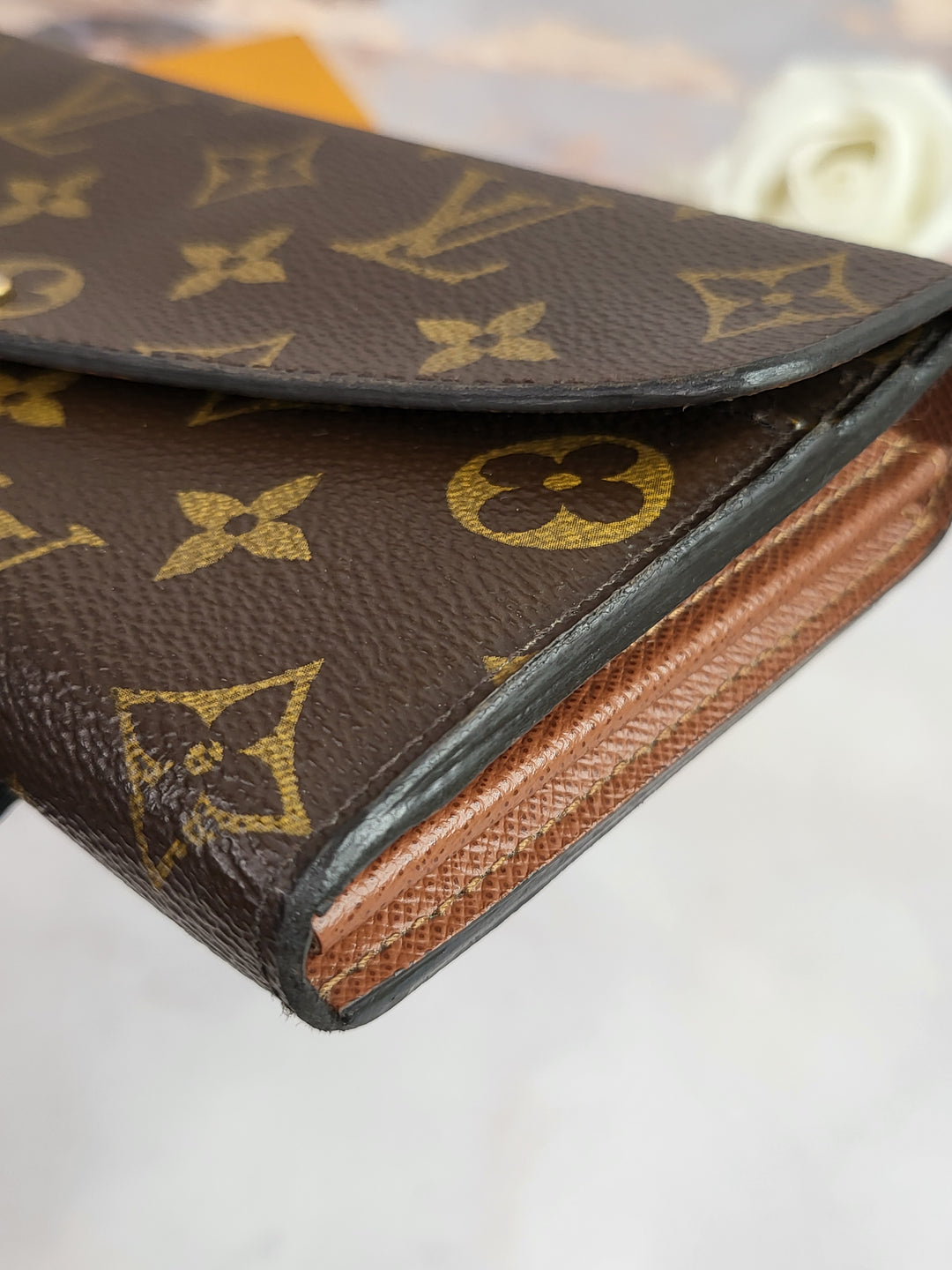 Louis Vuitton Monogram Sarah Wallet