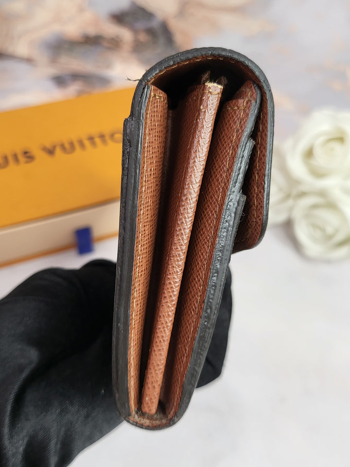 Louis Vuitton Monogram Sarah Wallet