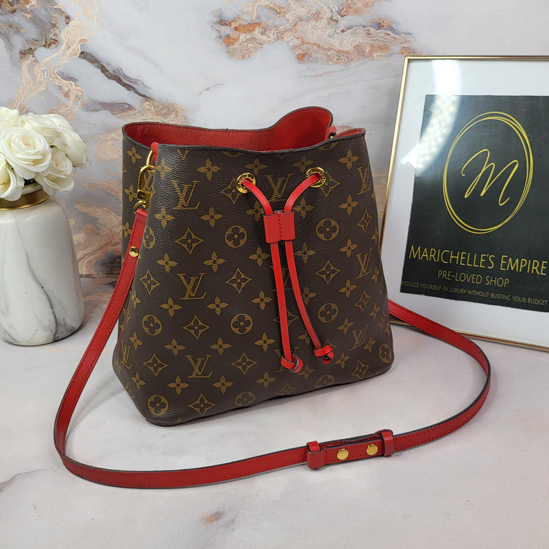 Louis Vuitton Monogram Neo Noe PM