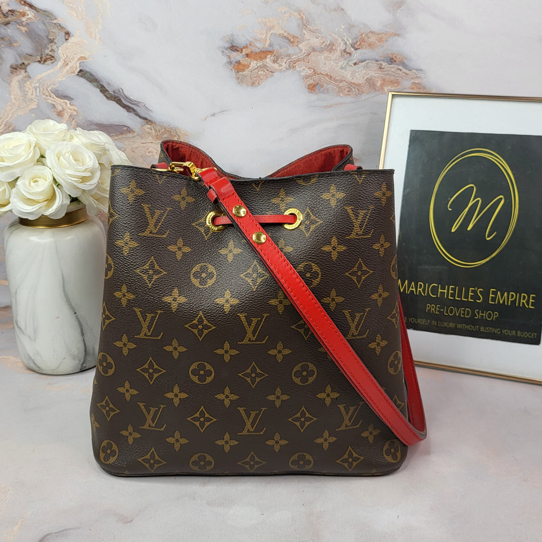 Louis Vuitton Monogram Neo Noe PM