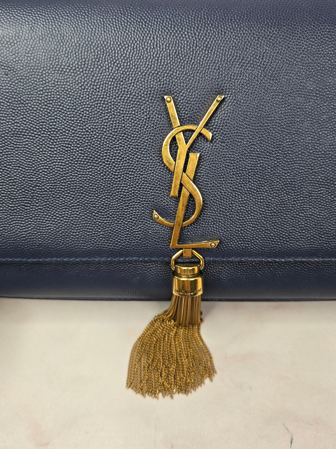 SAINT LAURENT GRAINED TASSEL MEDIUM