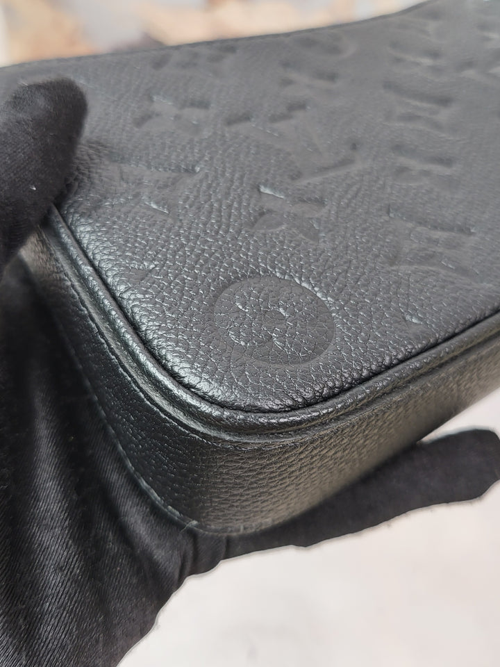 Louis Vuitton Empreinte Noir Easy Pouch