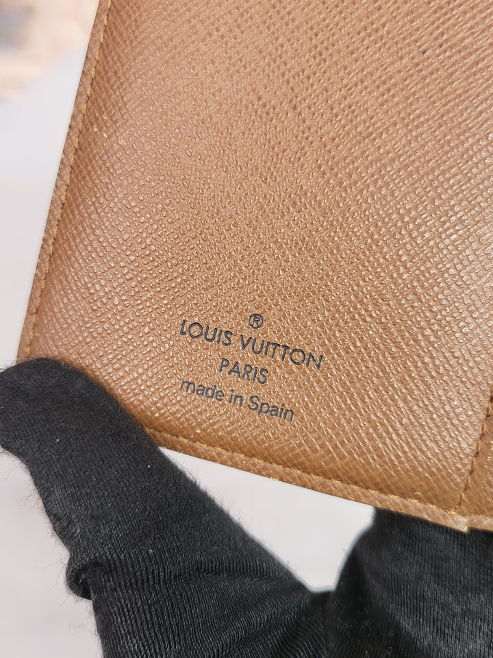 Louis Vuitton Monogram Kisslock Wallet