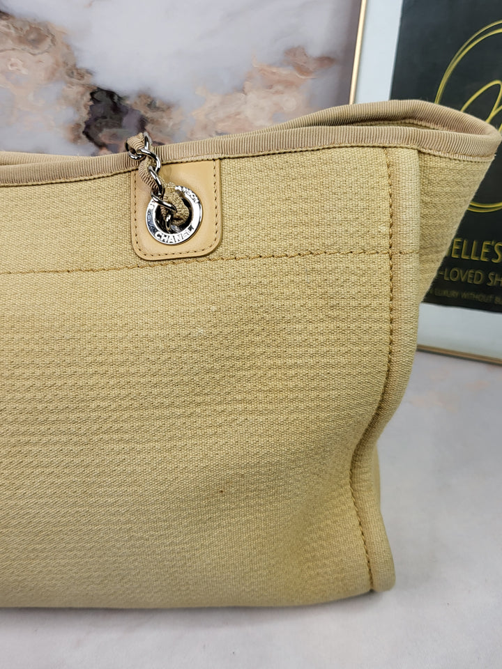 Chanel Deauville Tote Beige Medium