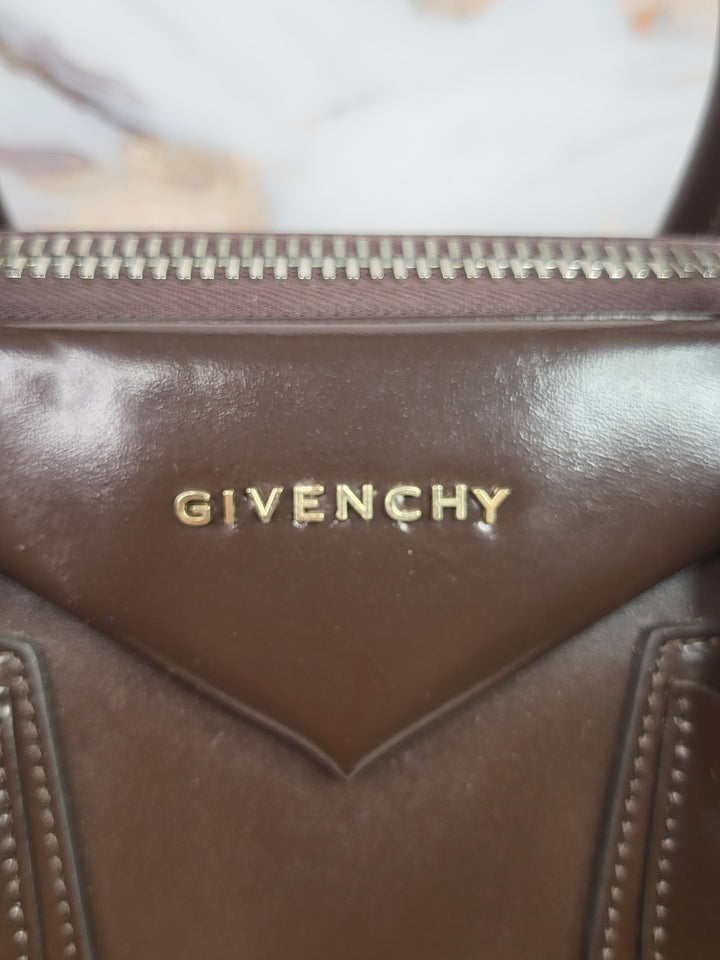 Givenchy Smooth Leather Antigona XL