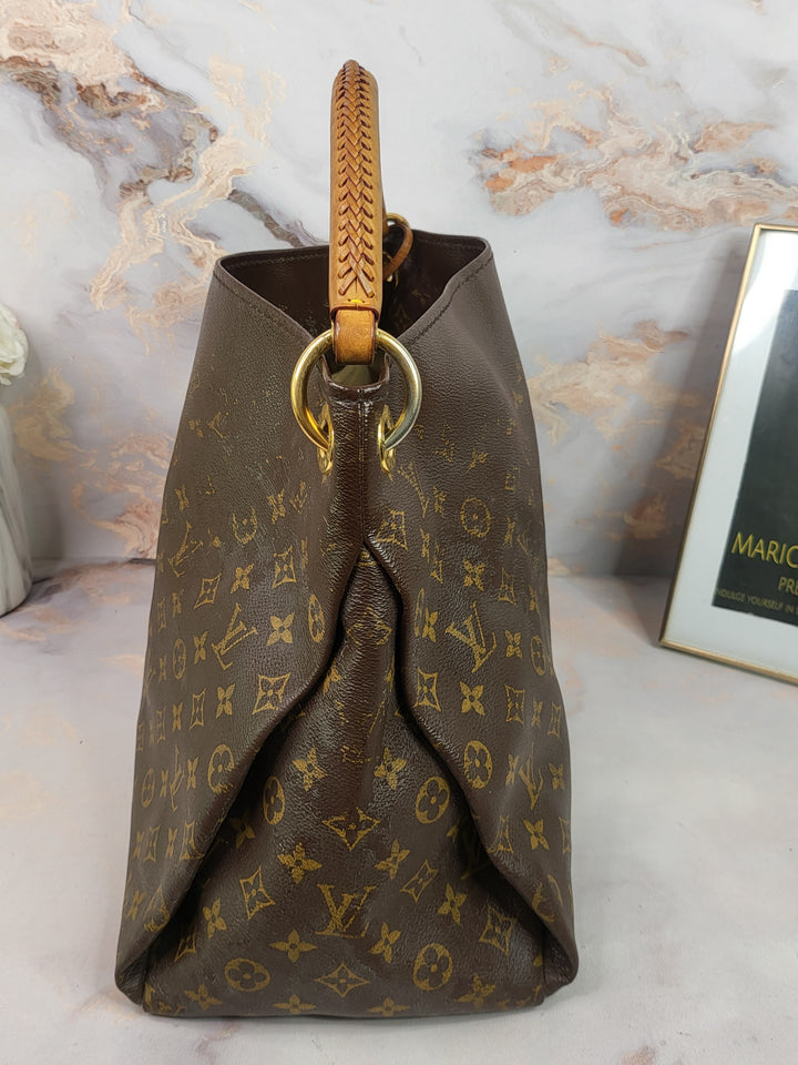 Louis Vuitton Monogram Artsy