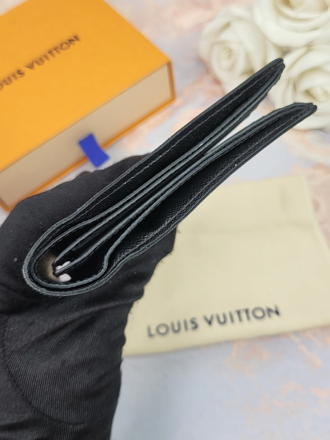 Louis Vuitton Damier Graphite Bifold Men's Wallet