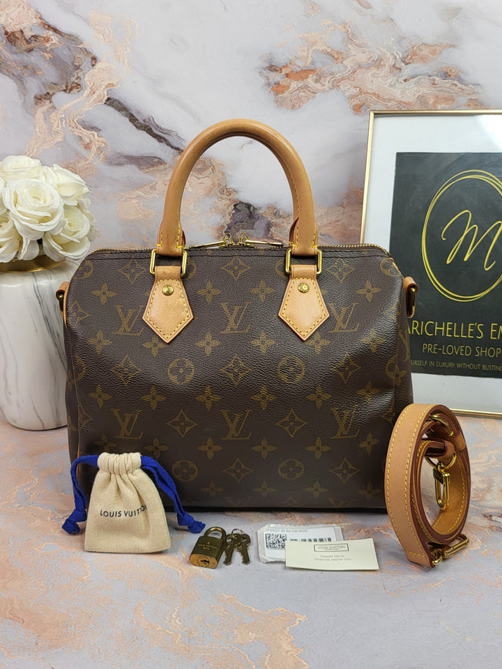 Louis Vuitton Monogram Speedy 25 Bandouliere