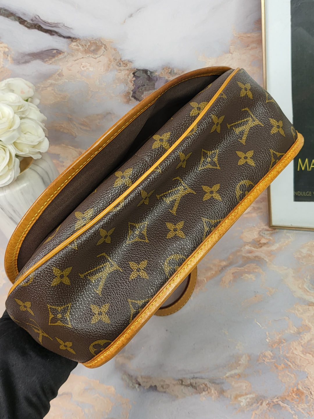 Louis Vuitton Monogram Menilmontant PM