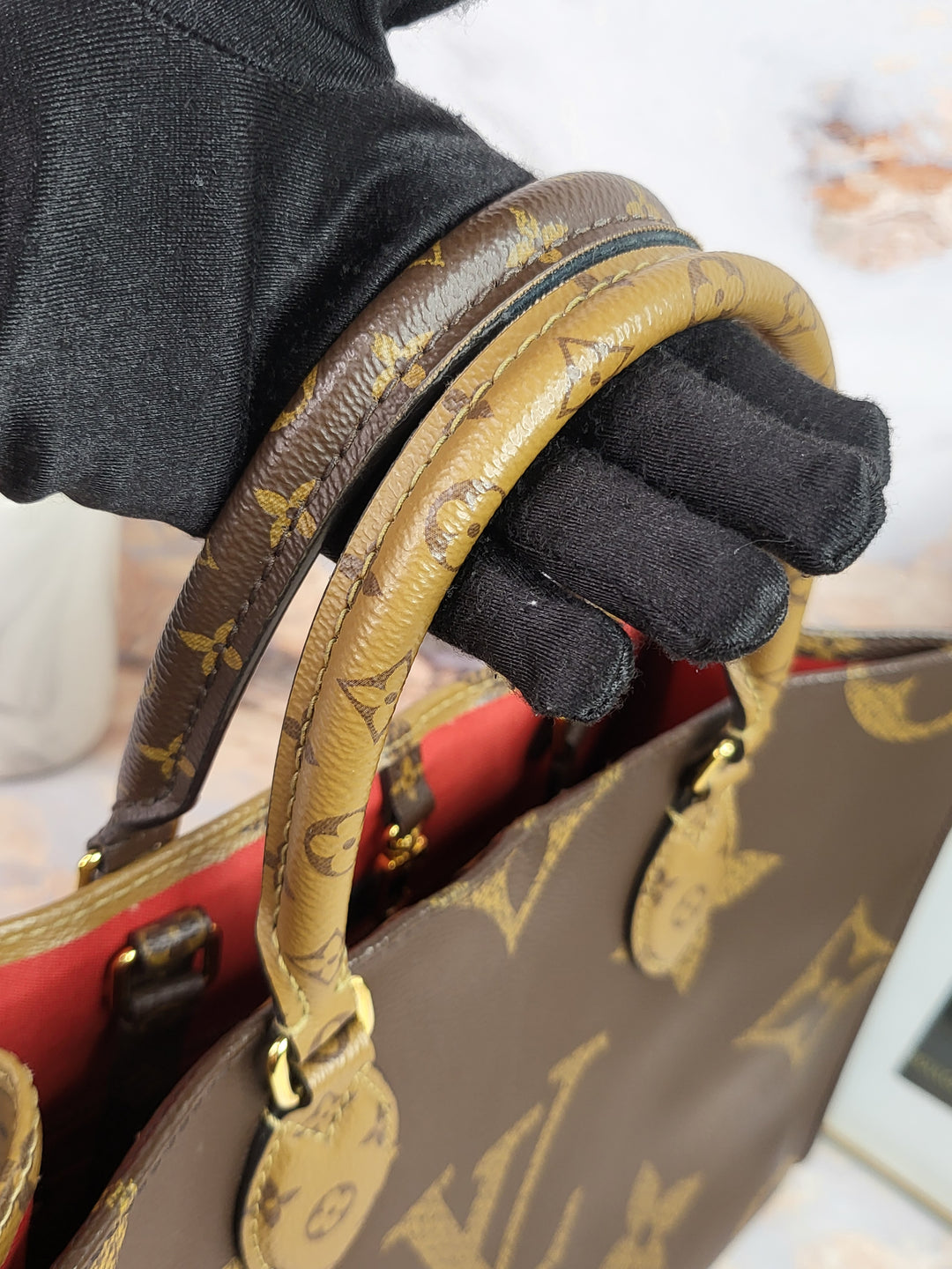 Louis Vuitton Reversed Monogram On The Go MM (OTG)