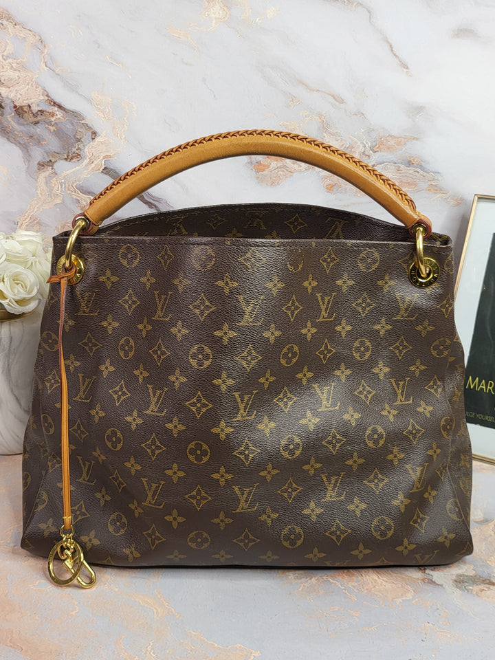 Louis Vuitton Monogram Artsy