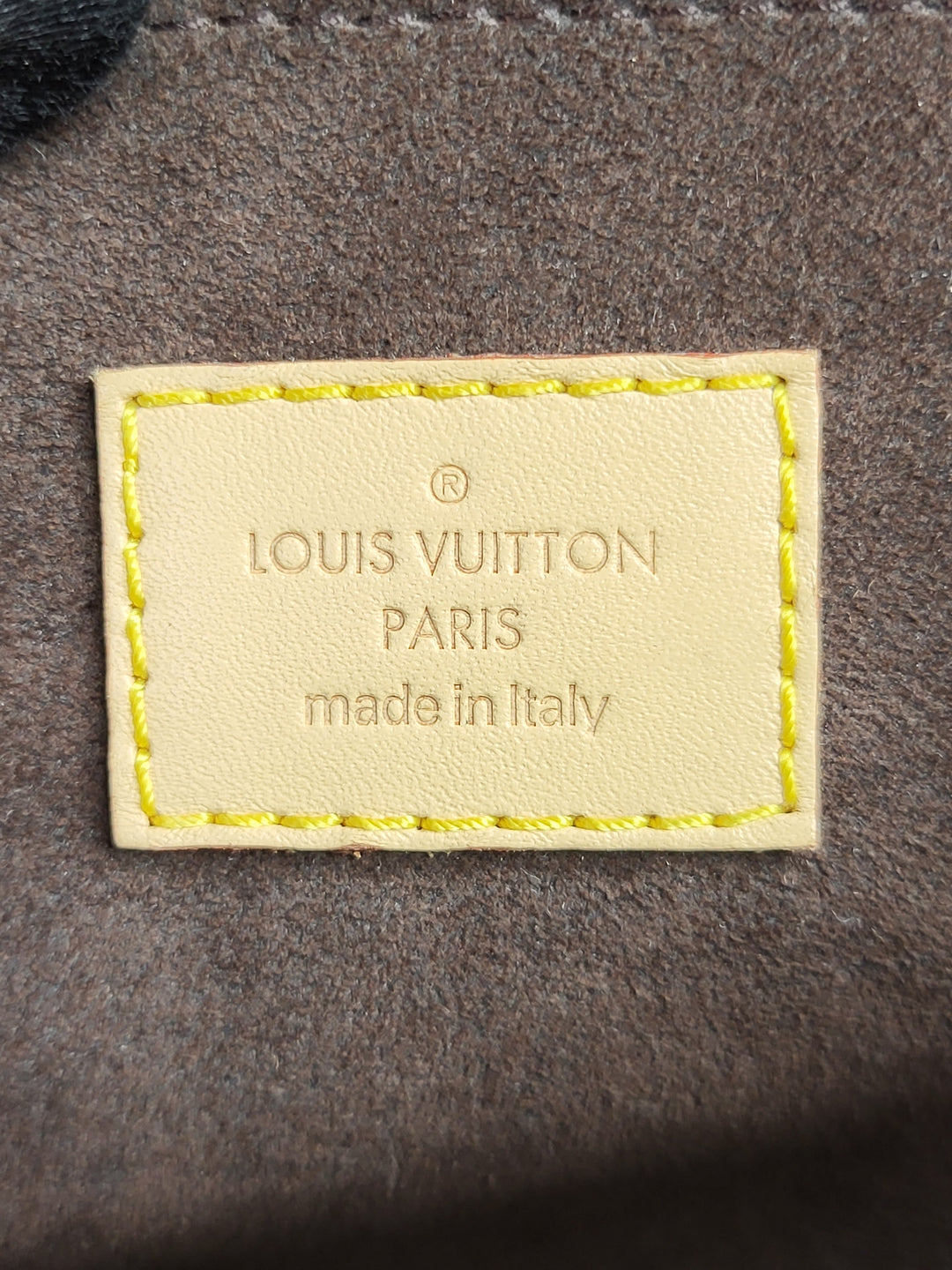 Louis Vuitton Monogram Pochette Metis