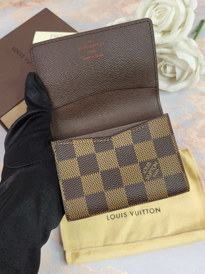 Louis Vuitton Damier Ebene Card Holder