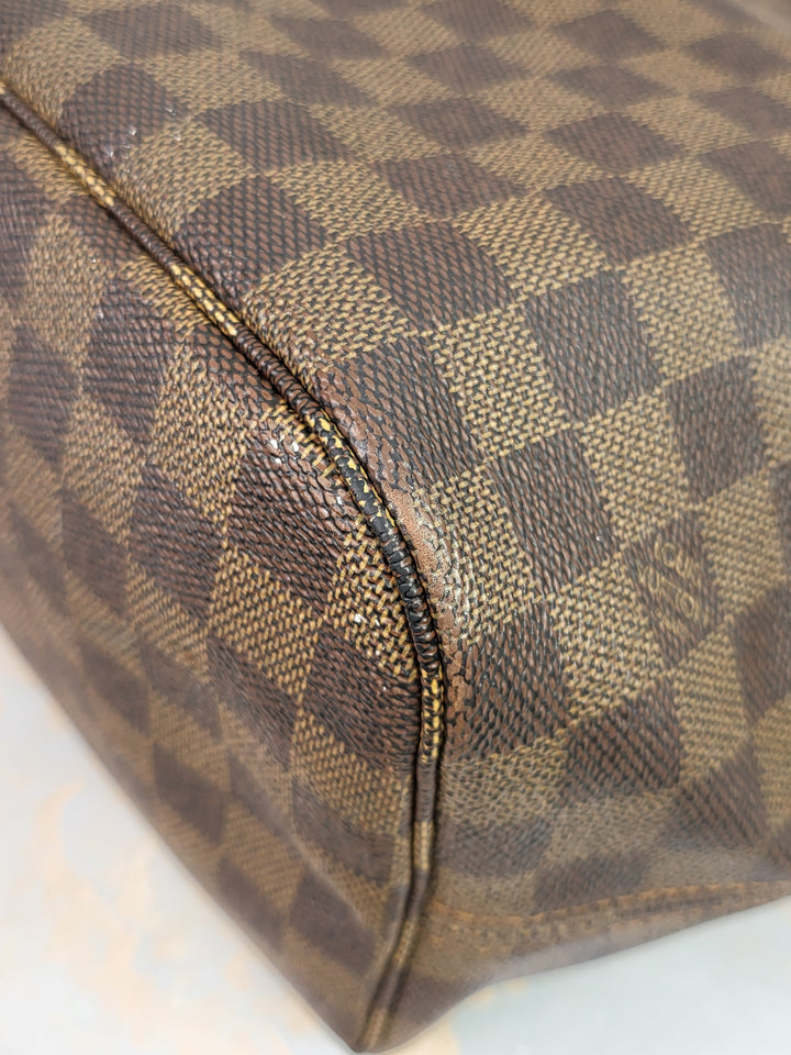 Louis Vuitton Damier Ebene Neverfull MM