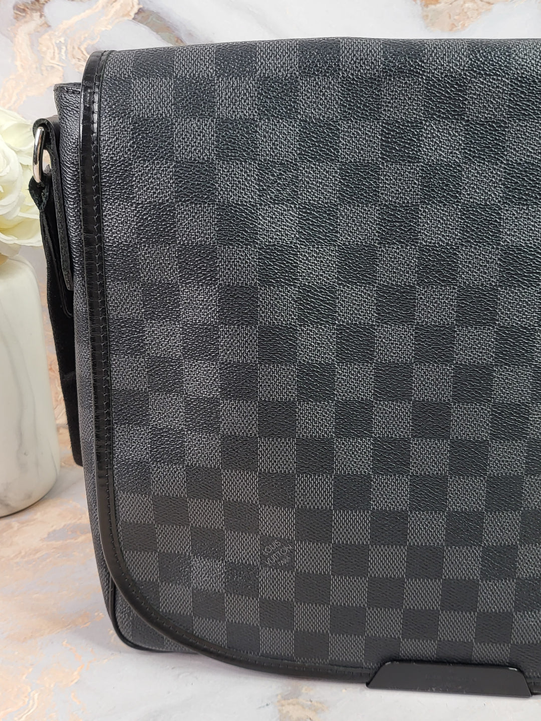 Louis Vuitton Damier Graphite District MM