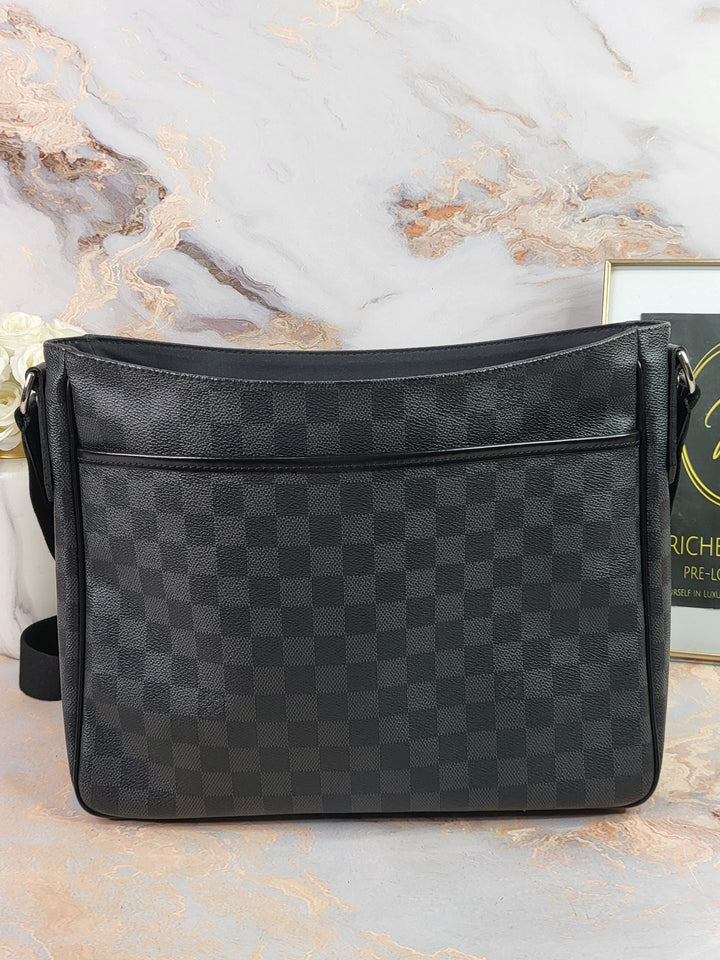 Louis Vuitton Damier Graphite District MM