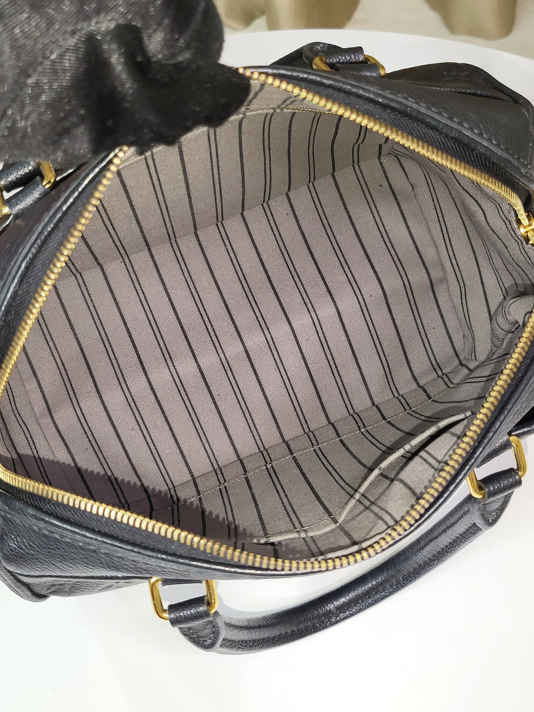 Louis Vuitton Empreinte Speedy 25