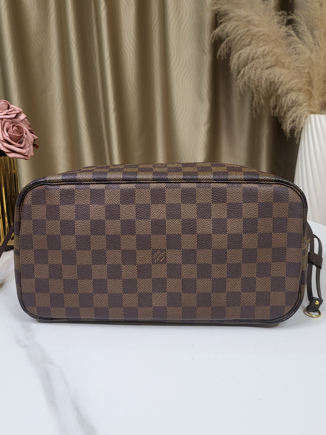 Louis Vuitton Damier Ebene Neverfull MM