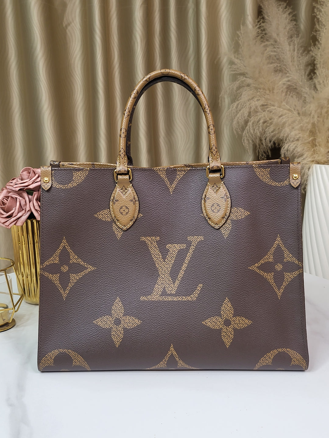 Louis Vuitton Monogram Reverse On The Go MM (OTG)