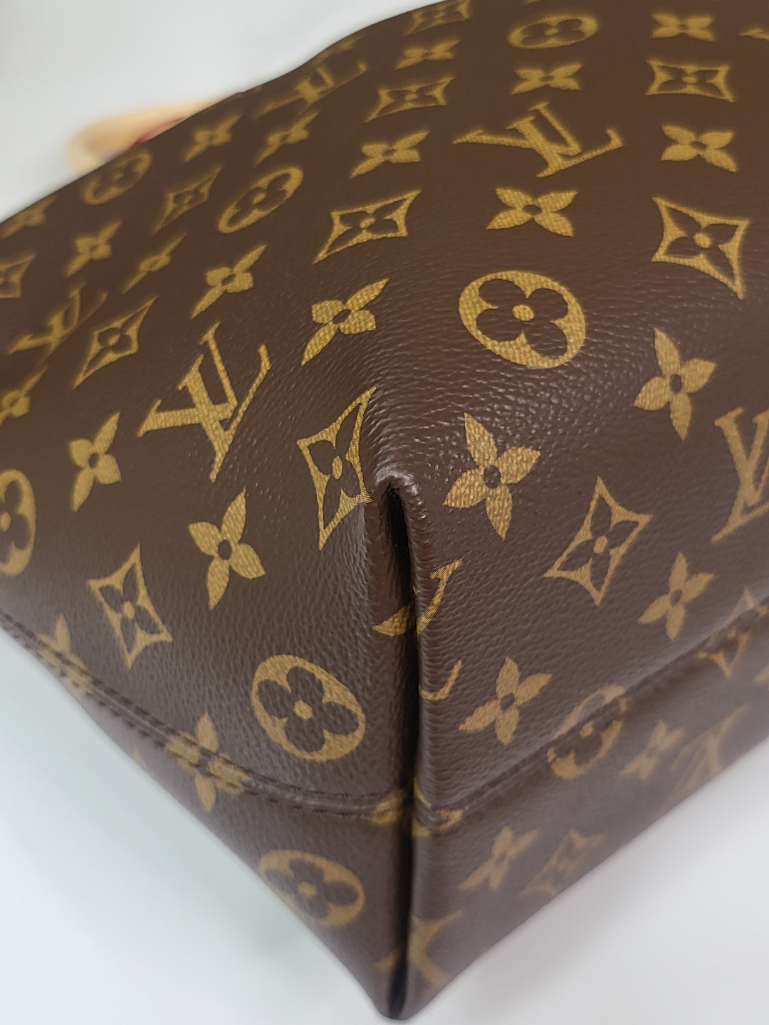 Louis Vuitton Monogram Boetie MM