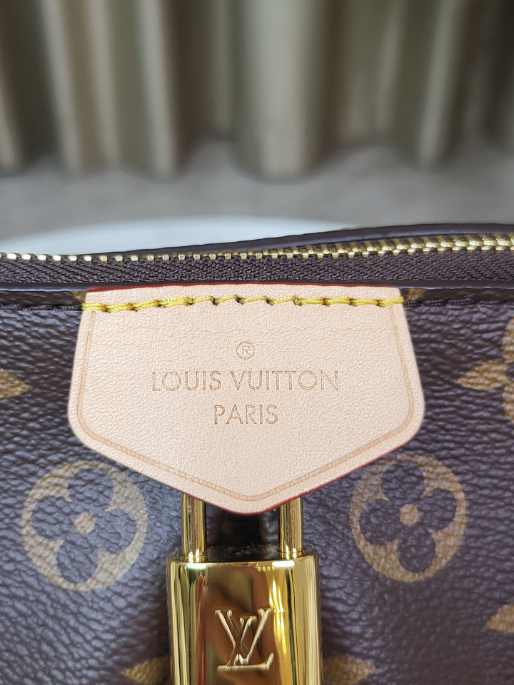 Louis Vuitton Monogram Boetie MM