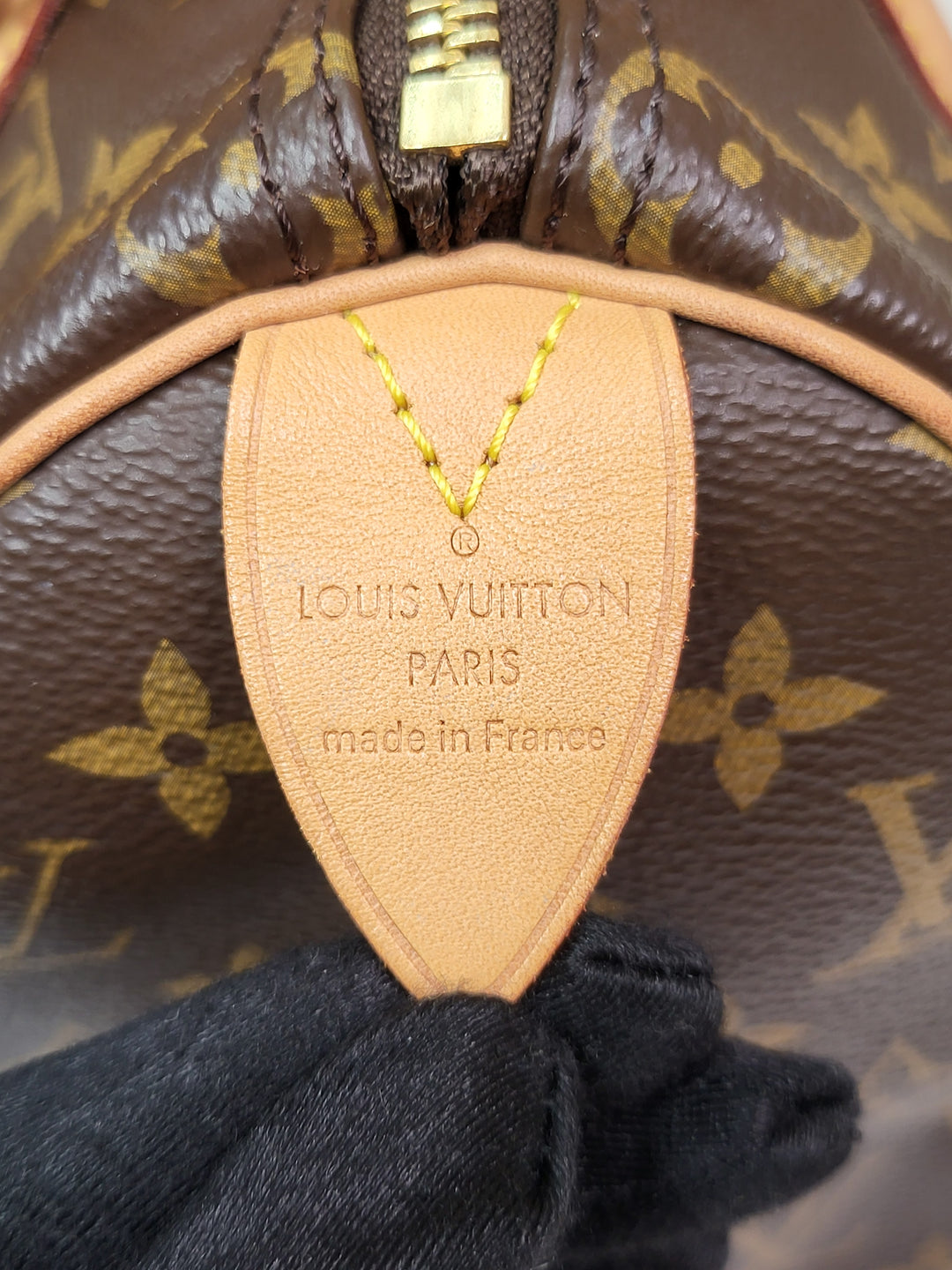 Louis Vuitton Monogram Speedy 25