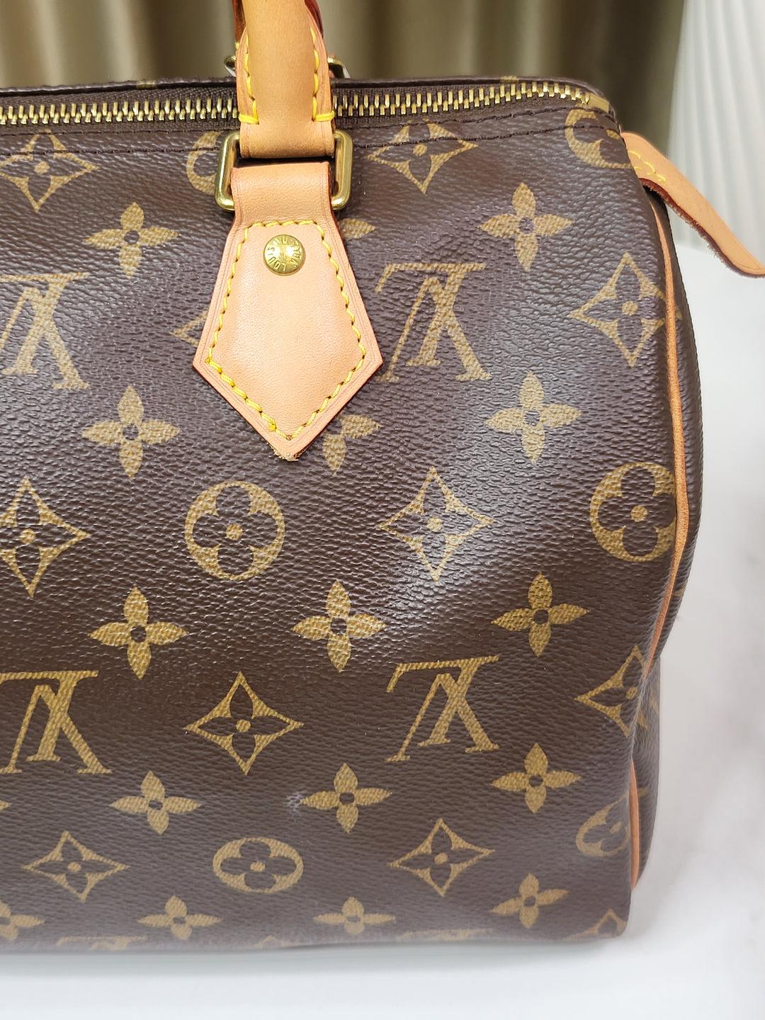 Louis Vuitton Monogram Speedy 25