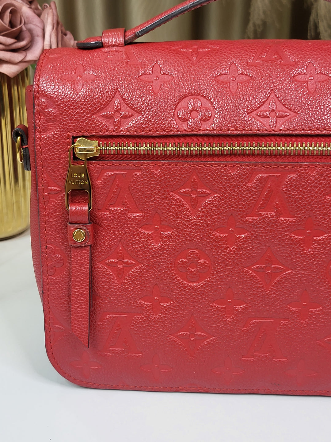 Louis Vuitton Empreinte Pochette Metis Cerise